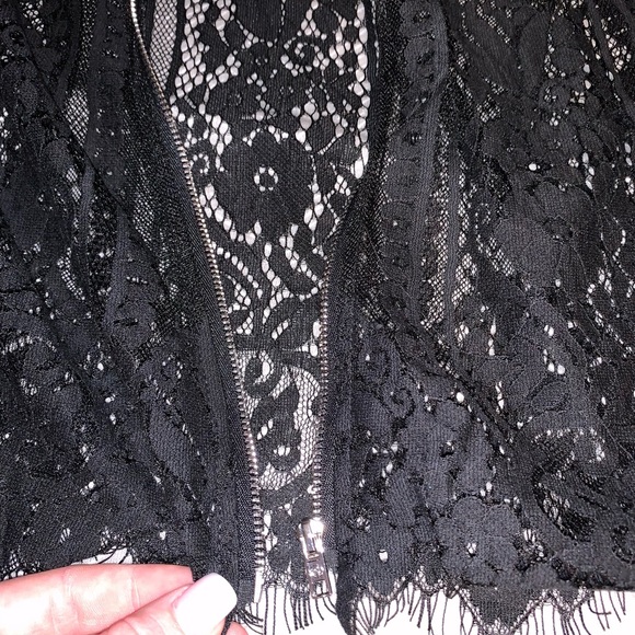 Lace top - Picture 5 of 5